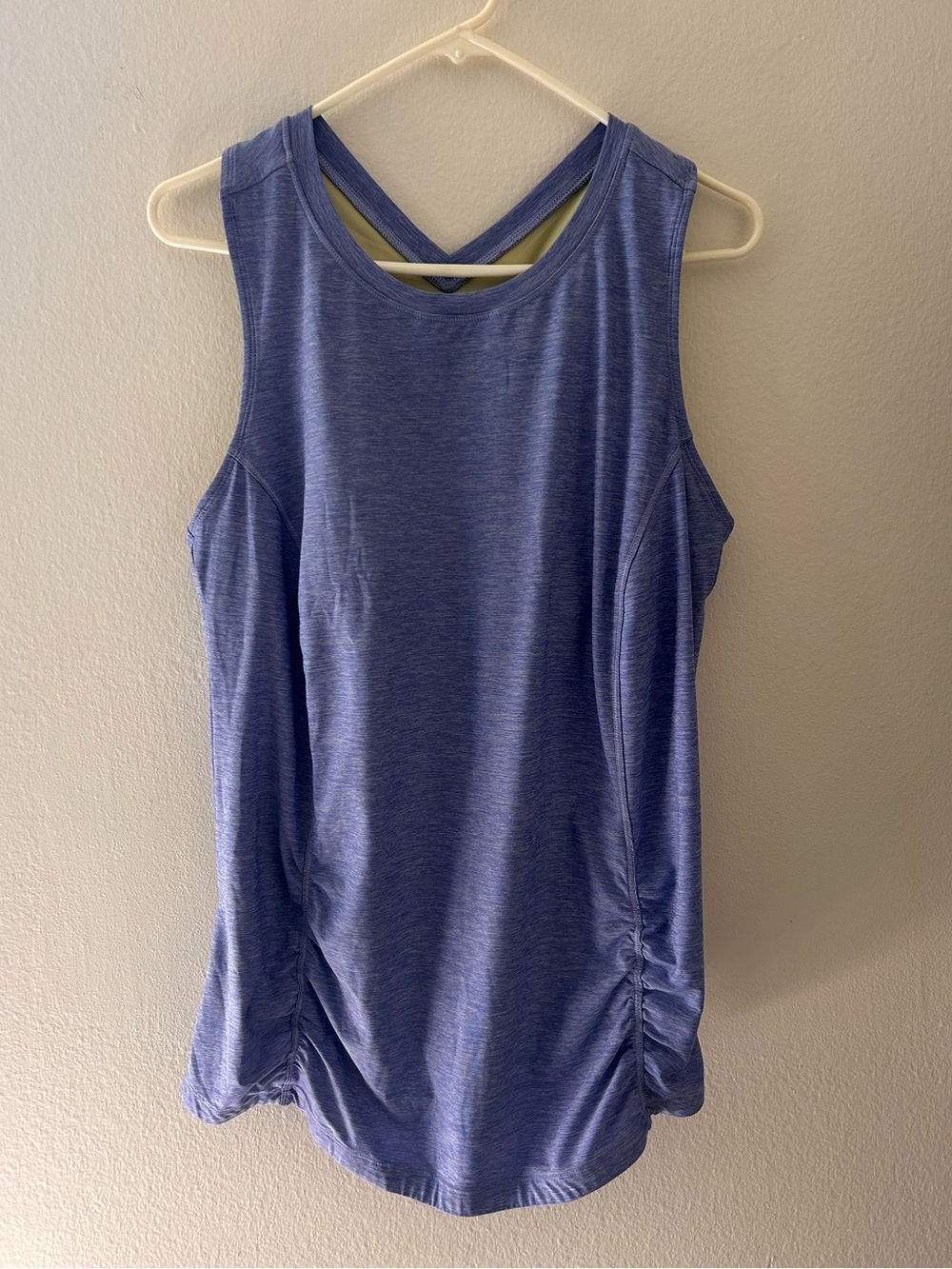 Duluth Trading Co Periwinkle Blue Cross-Back Athletic Tank Shelf Bra Pockets L